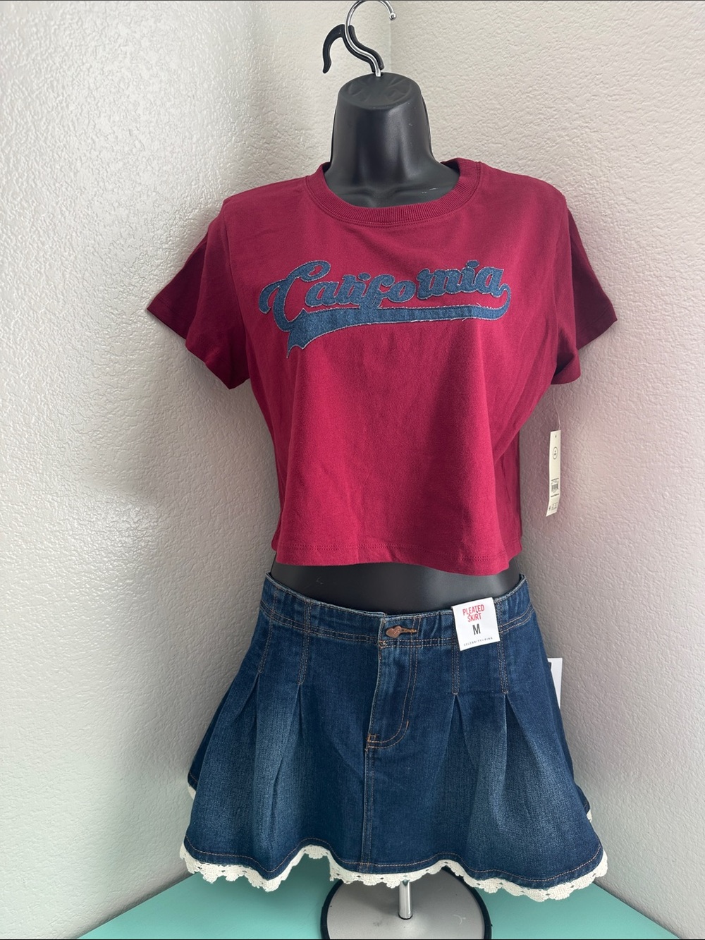 Celebrity Pink Dark Blue Denim skirt & No
Boundaries T-shirt-both Medium-new
